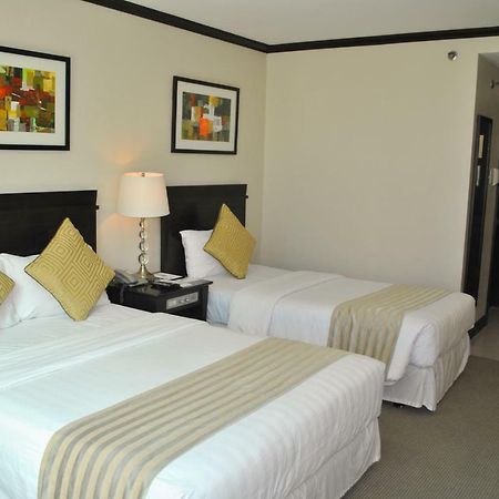 Tower Inn Makati Business Hotel Makati City Eksteriør bilde